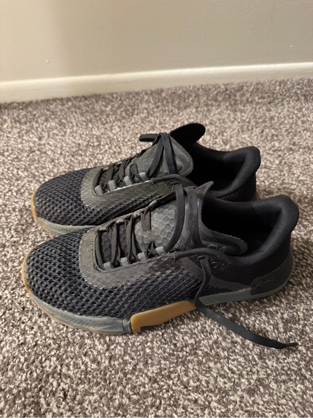 Under Armour Reign 4 men’s size 8